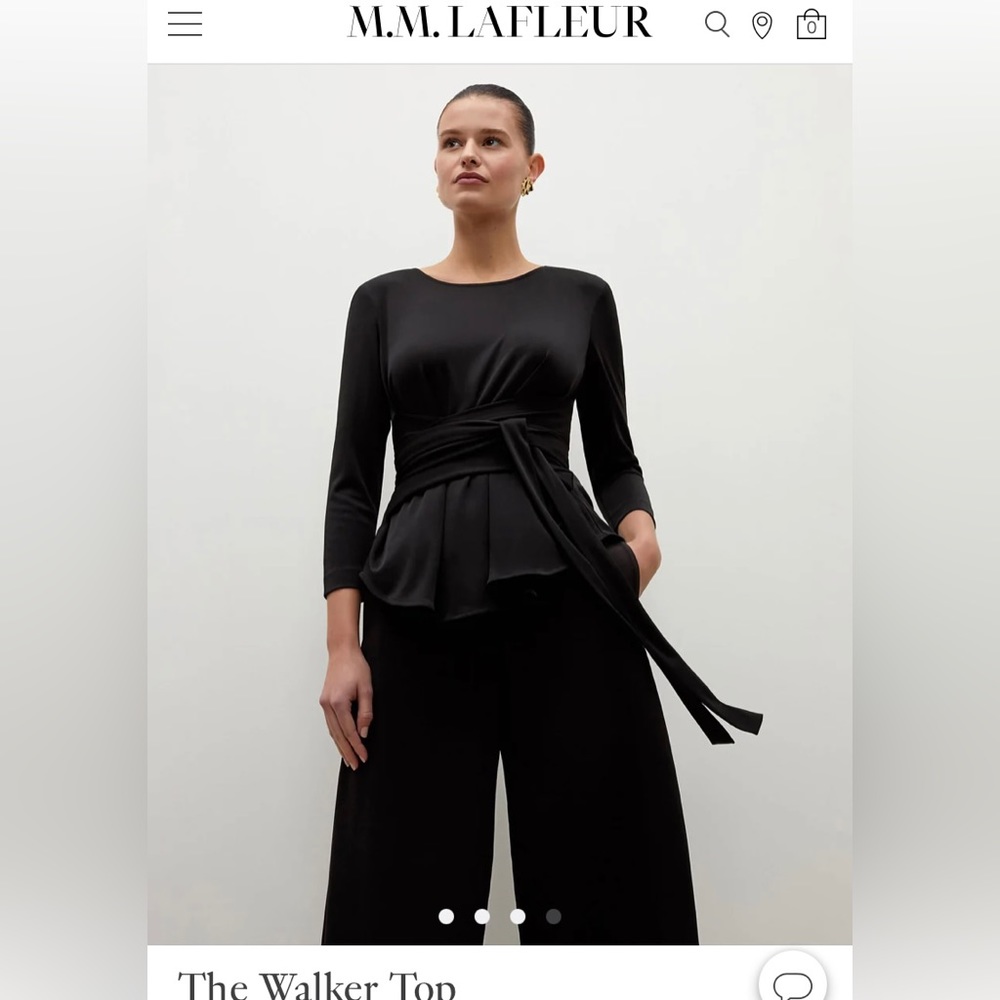 M.M. LAFLEUR The Walker Top